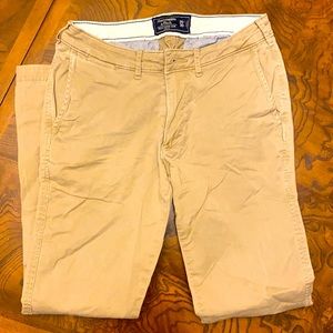 EUC ABERCROMBIE & FITCH MENS PANTS SAND KHAKI PANTS